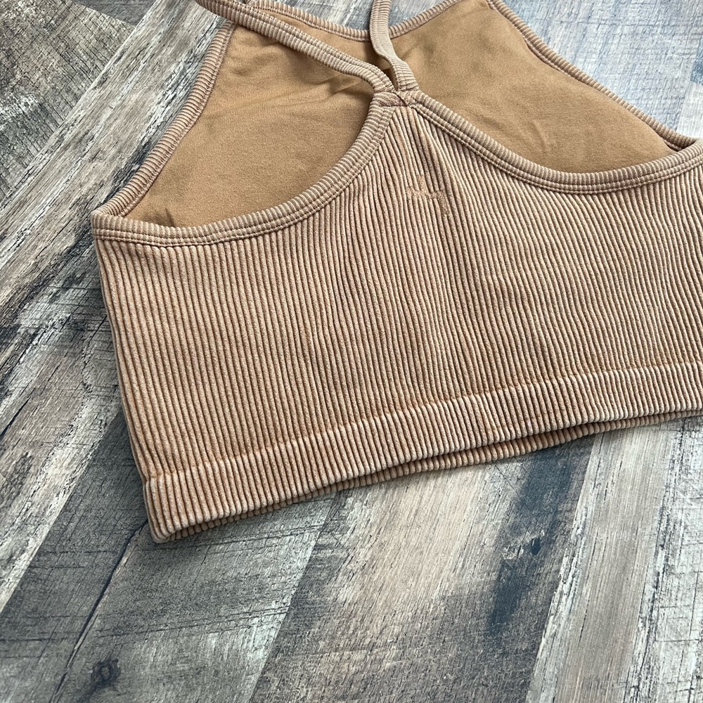 JoyLab Ribbed Tan Crop Top - Picture 6 of 9